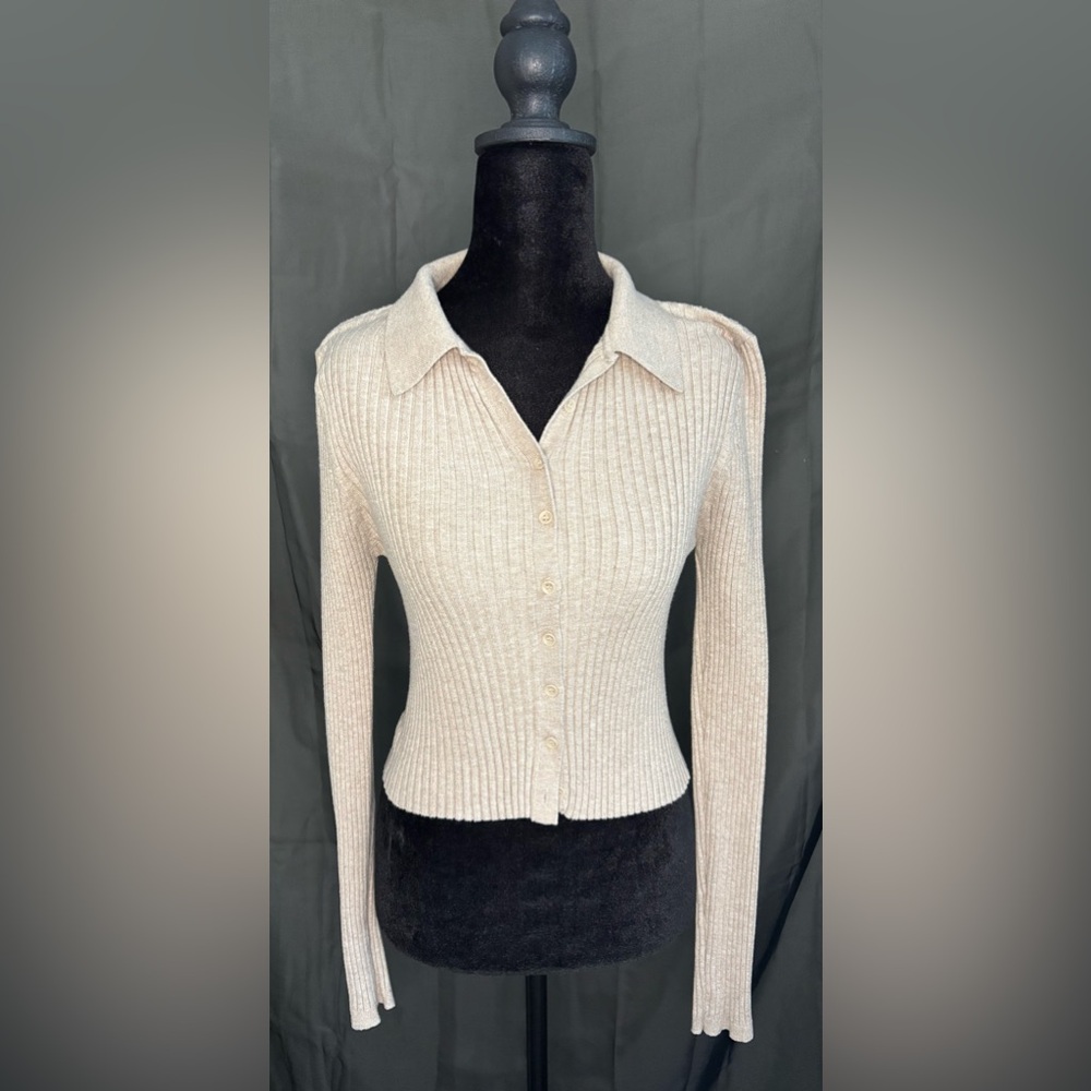 Elegant Beige Button-Up Cardigan